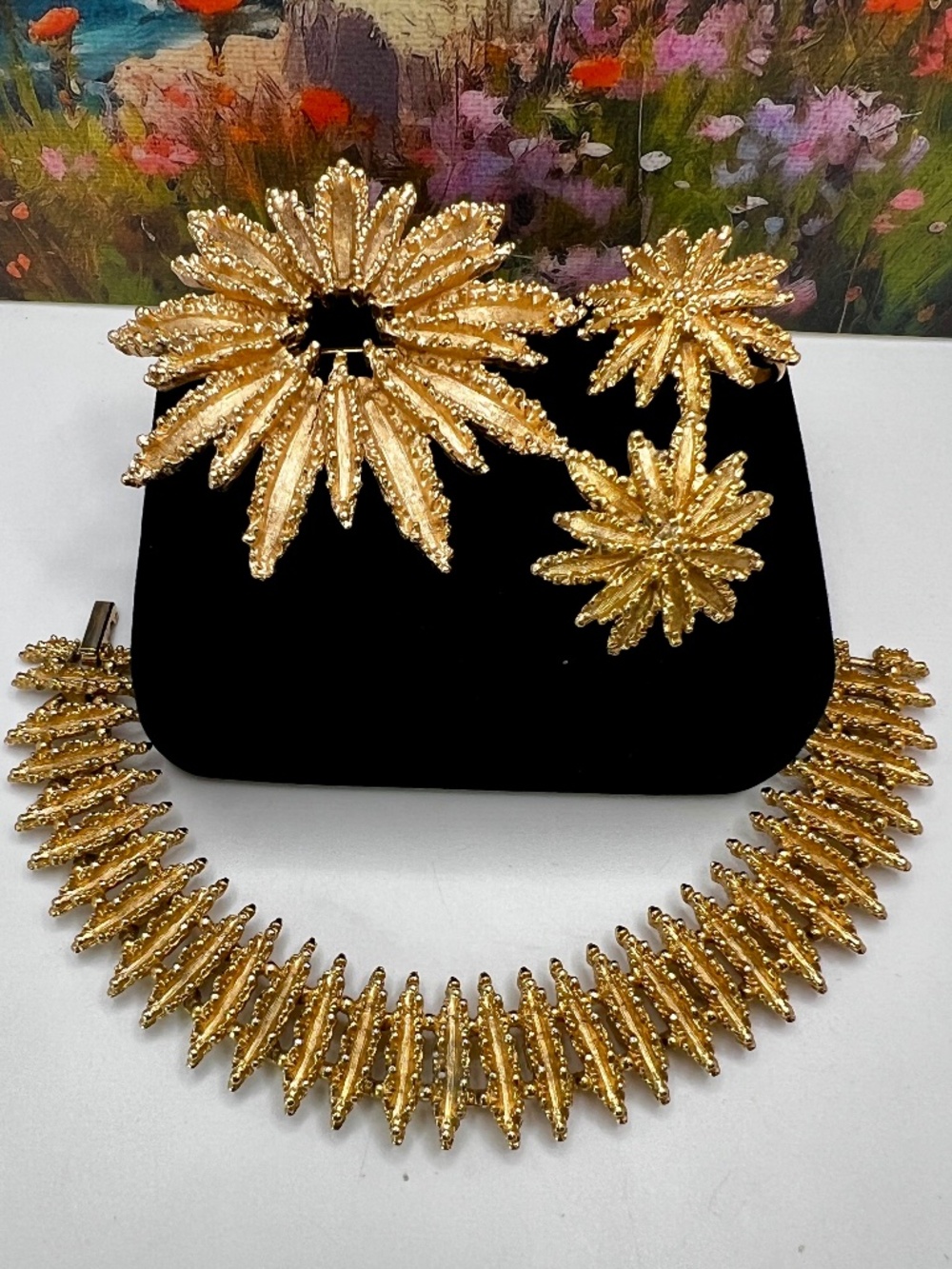 Avon Starflower 1972 Demi-Parure Set
